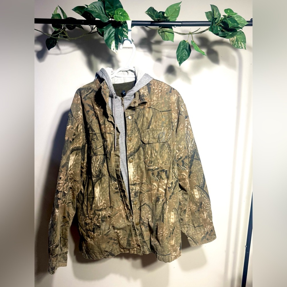 Camouflage Jacket with Hoodie